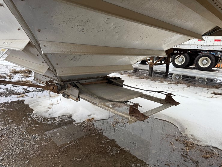 2000-wilson-hopper-bottom-image-20