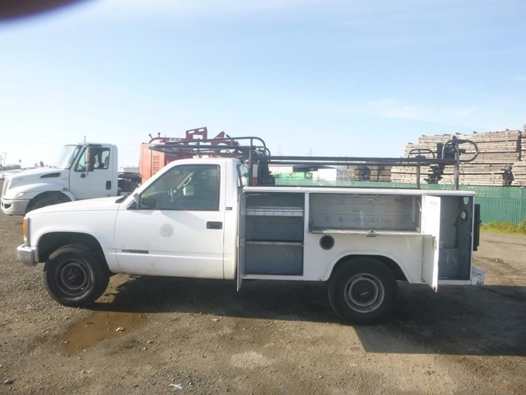 1995-gmc-2500-image-5