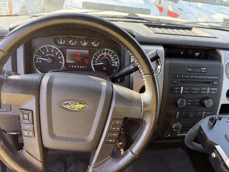 2011-ford-f150-image-11