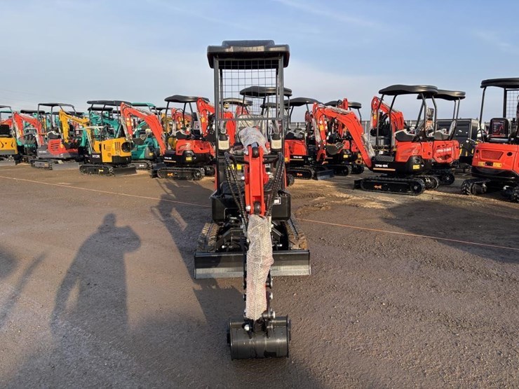 2025-tpm-18bs-hydraulic-excavator-image-6