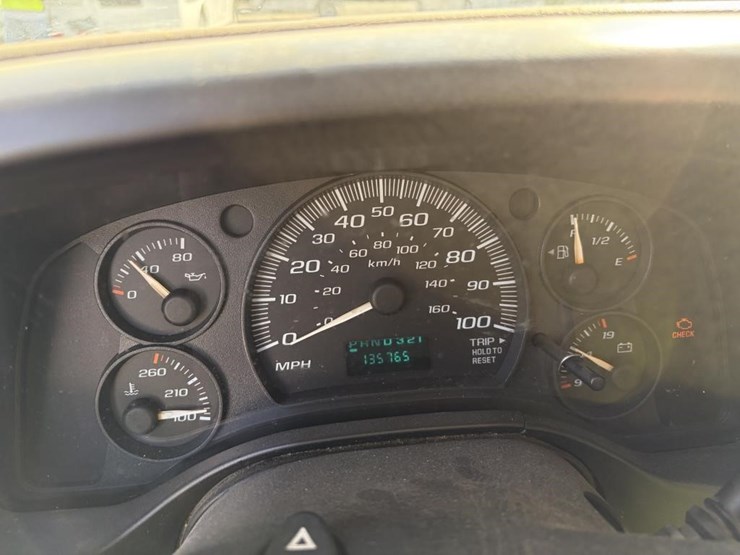 2007-utility-van-image-15