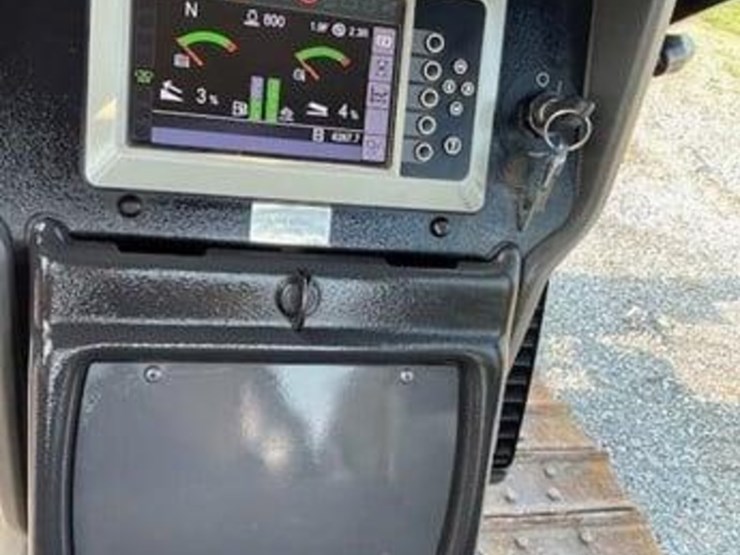 2016-caterpillar-d6k2-image-9