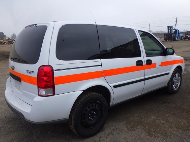 2008-chevrolet-uplander-image-3