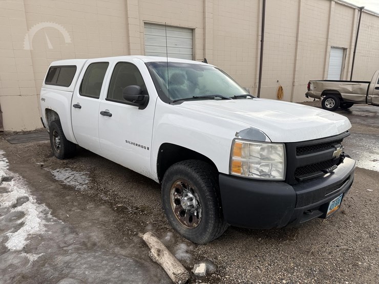 2009-chevrolet-silverado-1500-image-3