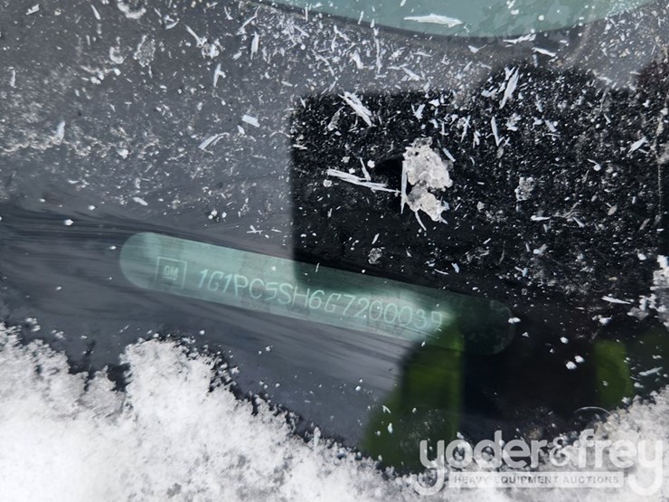 2016-chevrolet-cruze-image-39