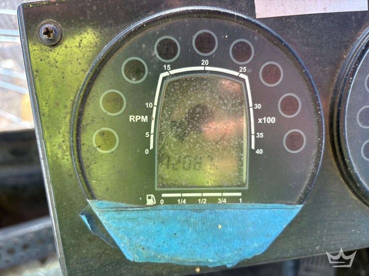 2018-bomag-bc572-articulated-refuse-compactor-image-14