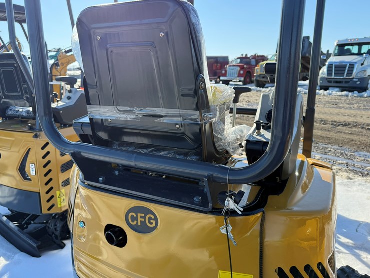 #101-•-unused-cfg-industry-qk20r-mini-excavator-qk20r202511040283-inv#-36802-image-16
