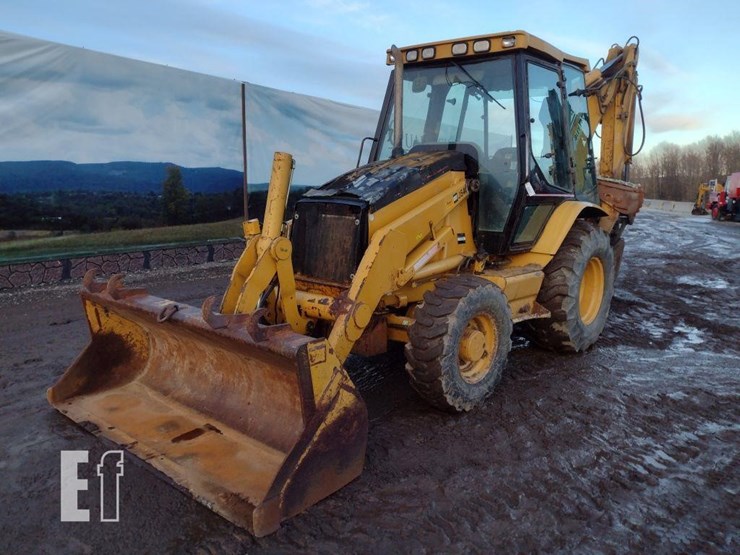 2005-caterpillar-420d-image-38