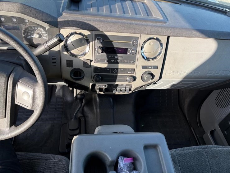 2012-ford-f550-image-15