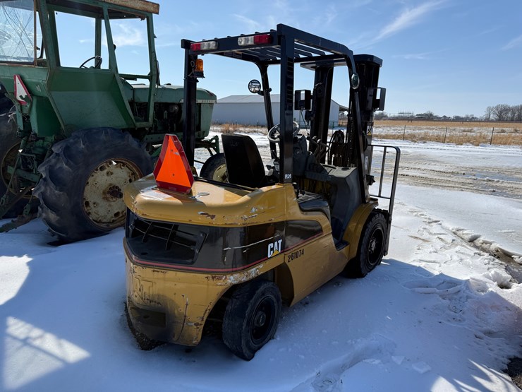 caterpillar-c5000-image-15