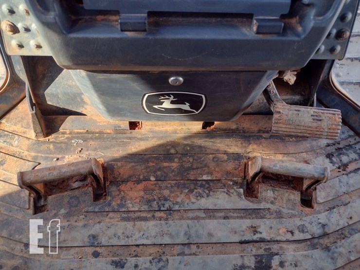 2021-deere-650k-lgp-image-8