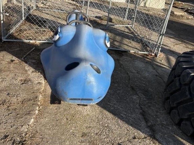 dinosaur-plastic-kid's-rider,-cracked-image-2