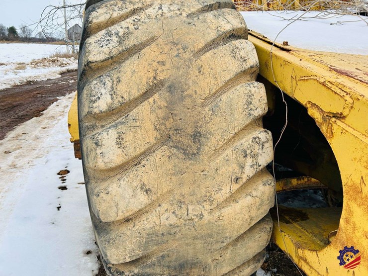 caterpillar-621-image-13