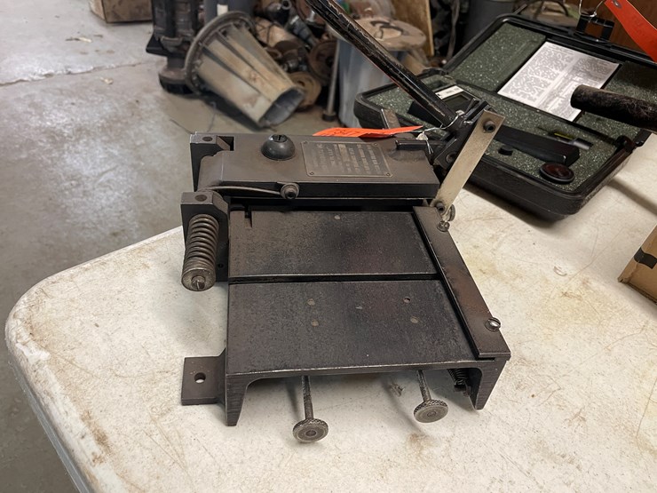 #7347-•-wire-insulation-cutter-image-4