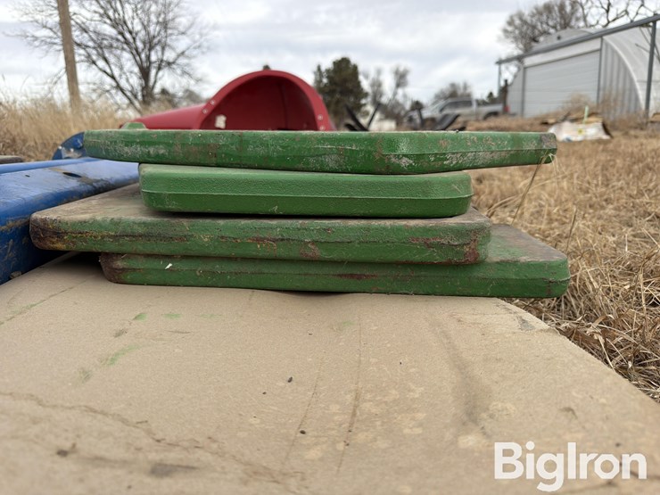 john-deere-tractor-weights-&-brandt-transport-wheel-extensions-image-12