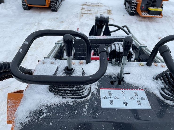 #110-•-new-ats-mini-skid-loader-image-29