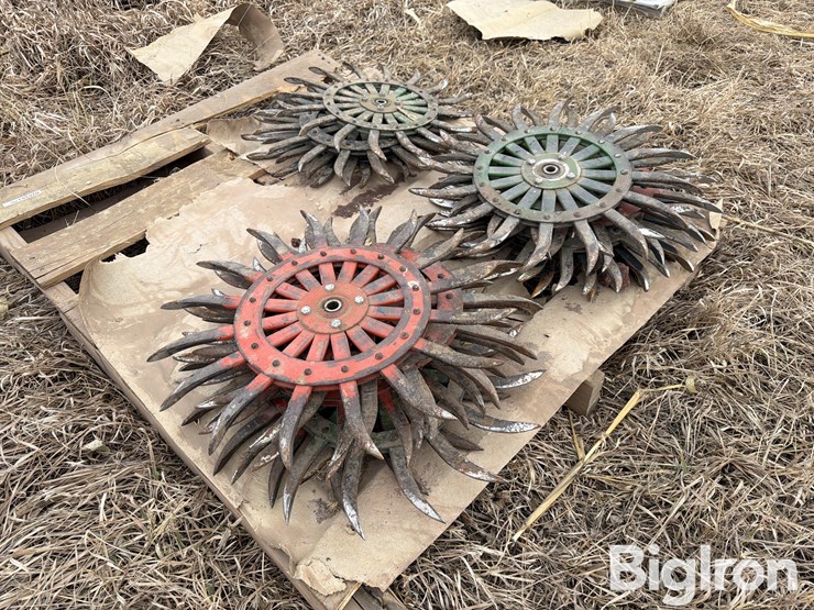 john-deere-rotary-hoe-wheels-image-4