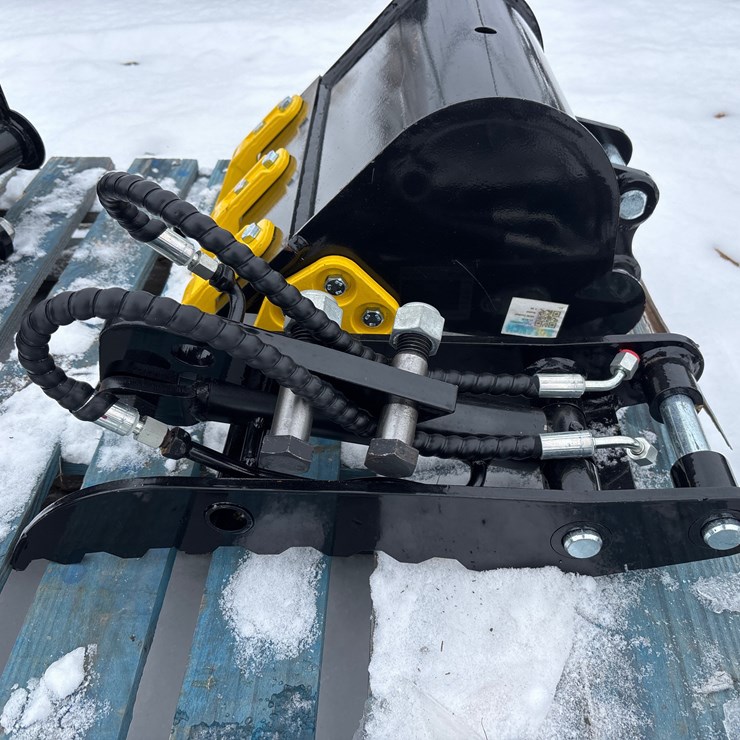 #4143 • E2. Hydraulic thumb