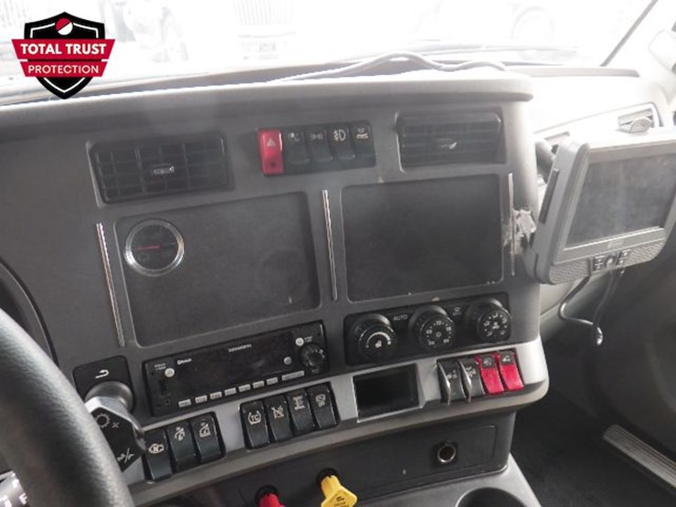 2022-kenworth-t680-image-22