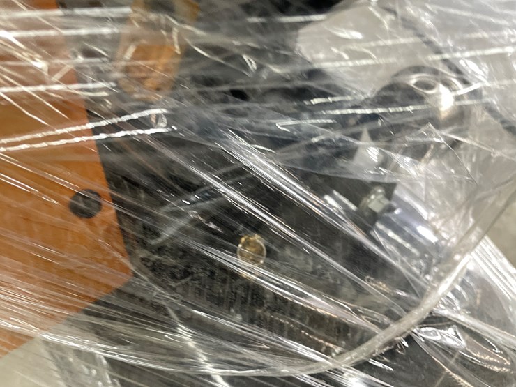 #2300-•-land-honor-40-gallon-2-stage-truck-mounted-air-compressor-image-16