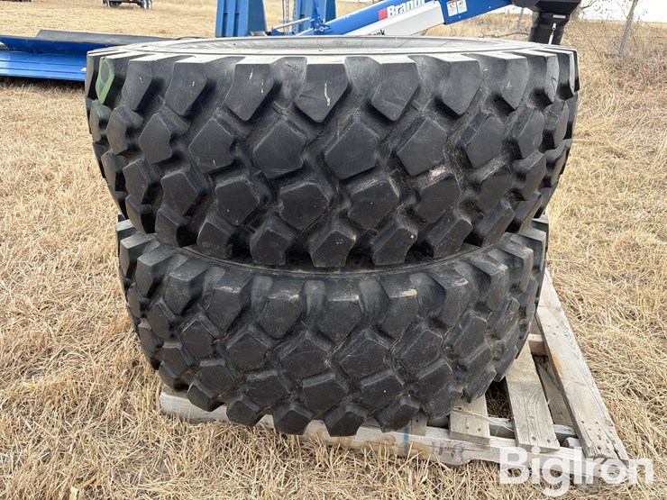 michelin-16.00r20-tires-&-rims-image-7