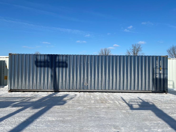 #201-•-40'-high-cube-shipping-container-image-2