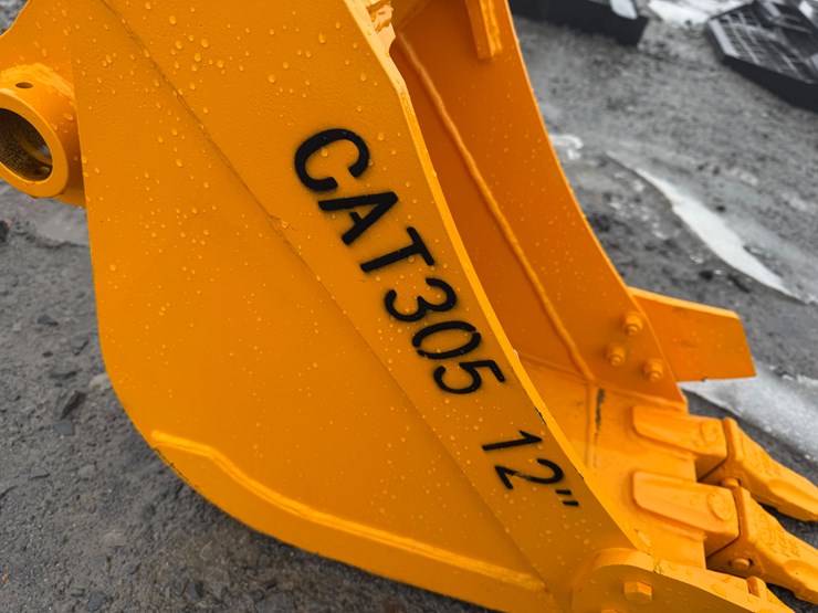 caterpillar-305-image-5