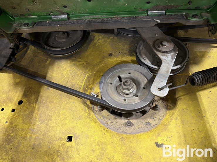 2022-john-deere-z530r-image-11