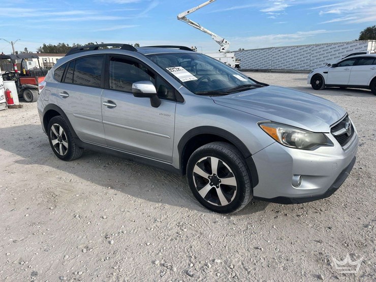 2014-subaru-crosstrek-image-2