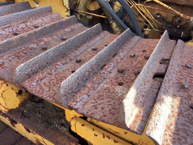 international-td9-image-53