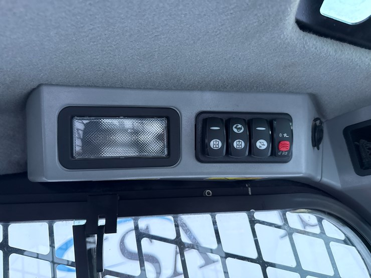 caterpillar-272d2-image-50