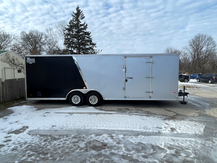 #4004-•-2016-enclosed-24'-rc-trailer-(has-wi-title)-image-4