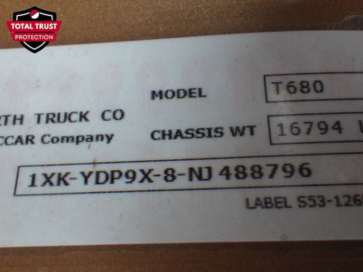 2022-kenworth-t680-image-25