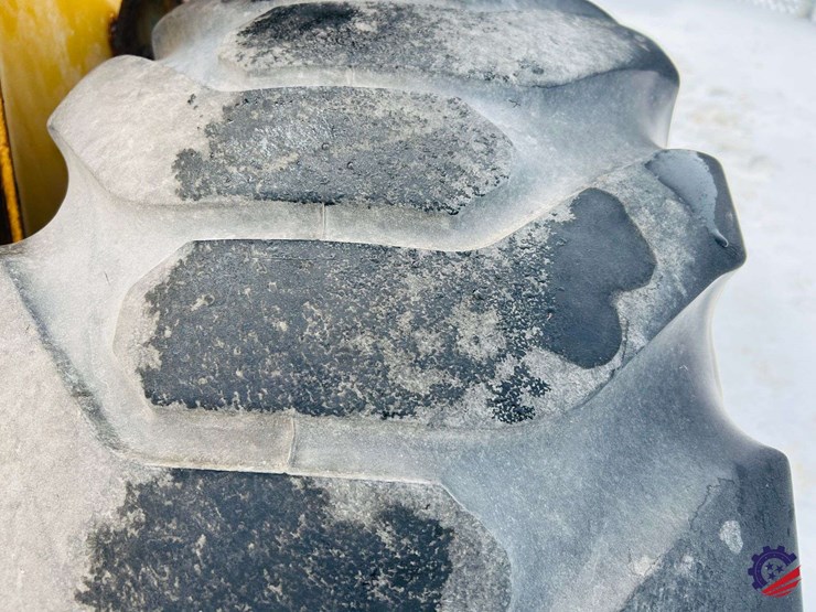 caterpillar-914m-image-20