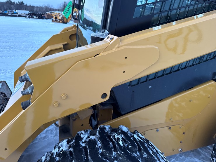 caterpillar-272d2-image-17