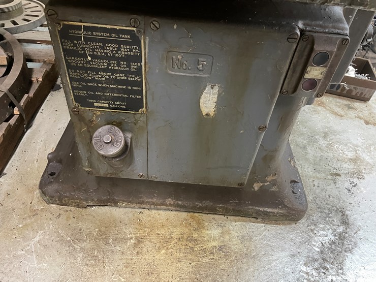 #5972-•-brown-and-sharpe-surface-grinding-machine-image-11