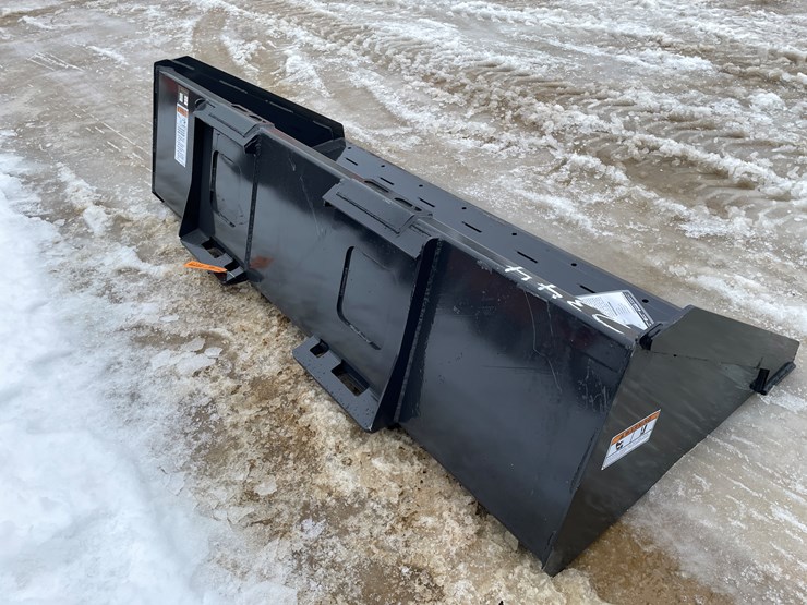 #2344-•-wolverine-universal-mount-track-duty-bucket-image-5