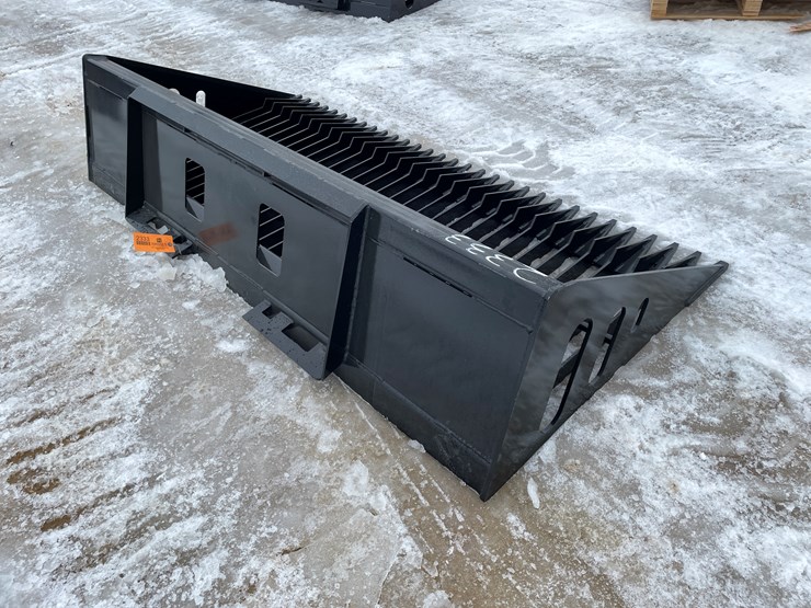 #2333-•-wolverine-skeleton-bucket-image-5