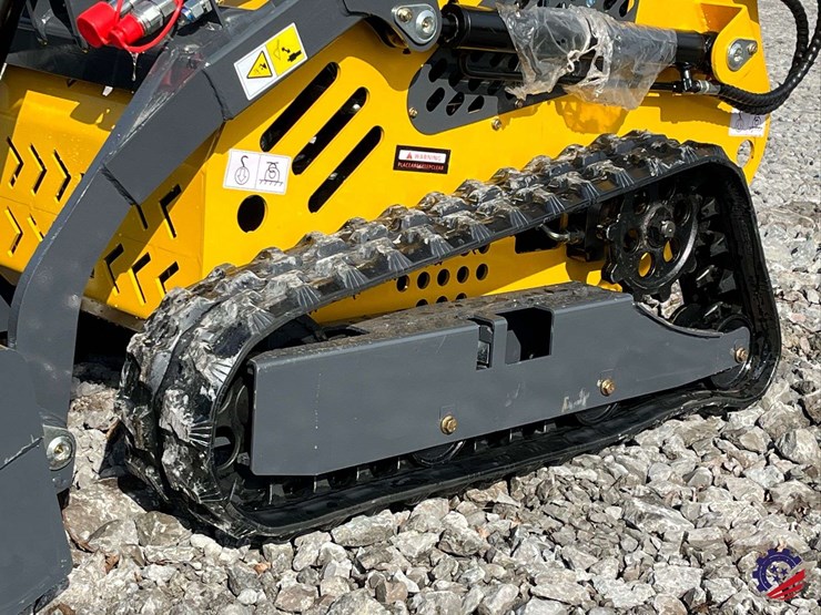 unused-2025-sdlanch-sdll60-skid-steer-loader-mini-skid-steer-image-7