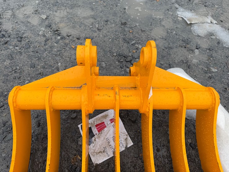 caterpillar-305-image-6