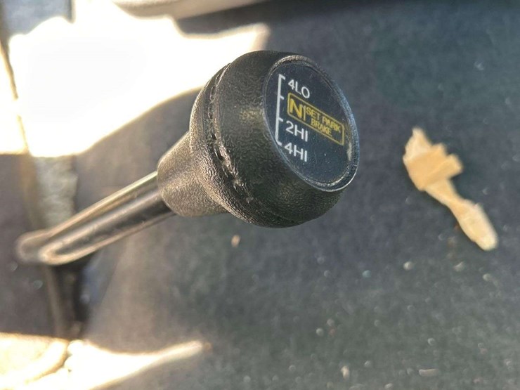 2015-ford-transit-image-25