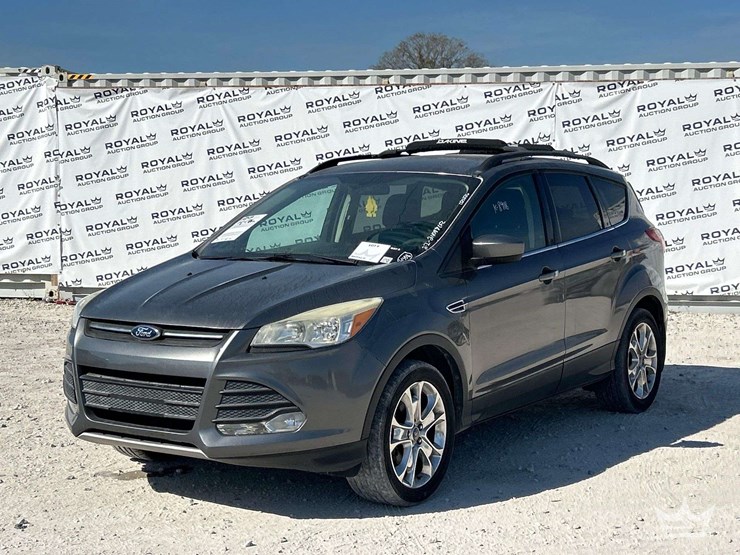 2013-ford-escape-image-1