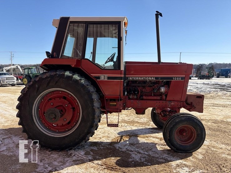 1981-international-1086-image-6