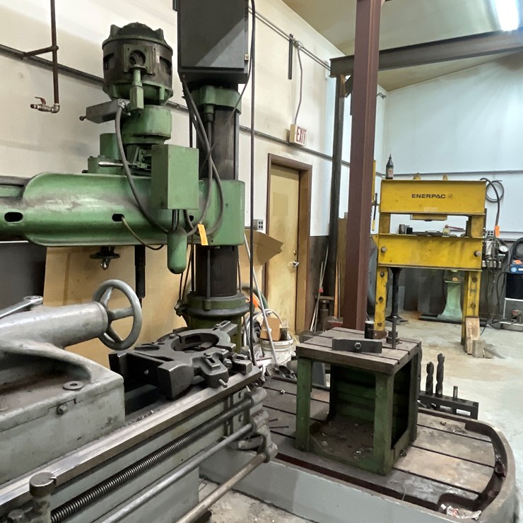 #5977 • Radial Arm Drill Press