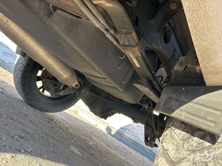 2017-chevrolet-silverado-1500-image-17