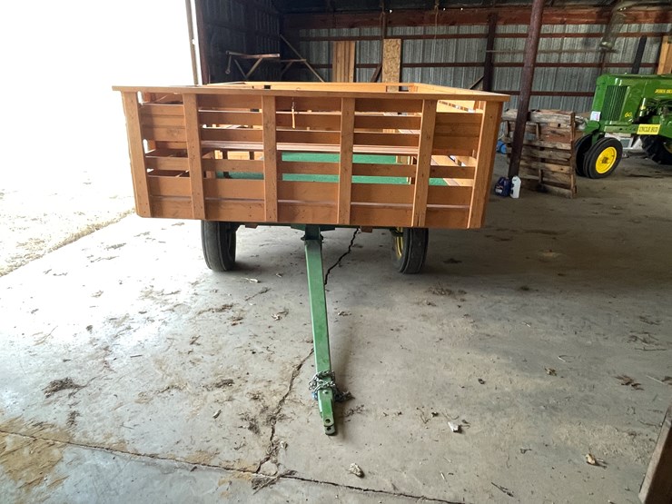 #5915-•-parade-wagon-image-2