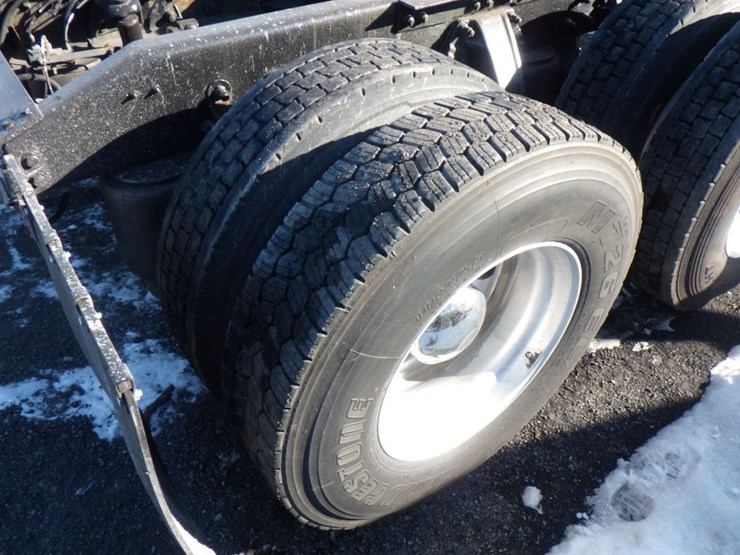 2007-peterbilt-378-image-6