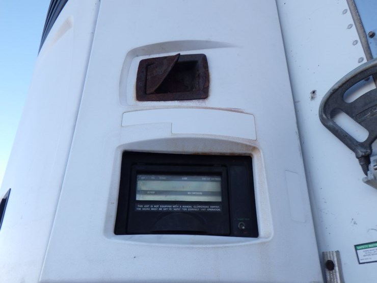 2011-great-dane-super-seal-image-28