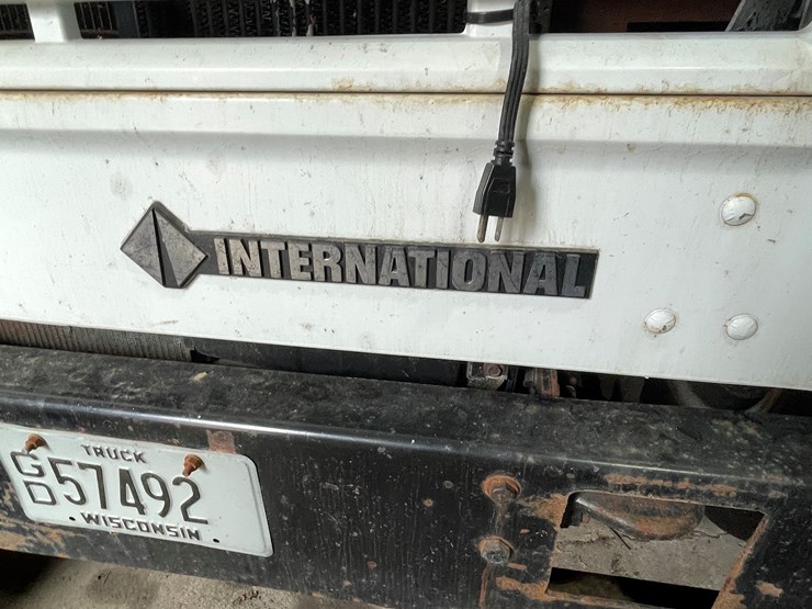 1998-international-4700-image-9