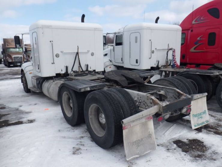 2014-peterbilt-386-image-17